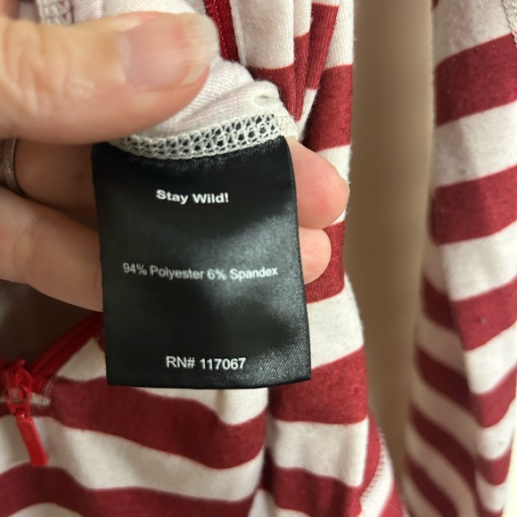 Airblaster Ninja Suit Women’s Size L Red White Striped Ski Snowboard Winter - Picture 7 of 10